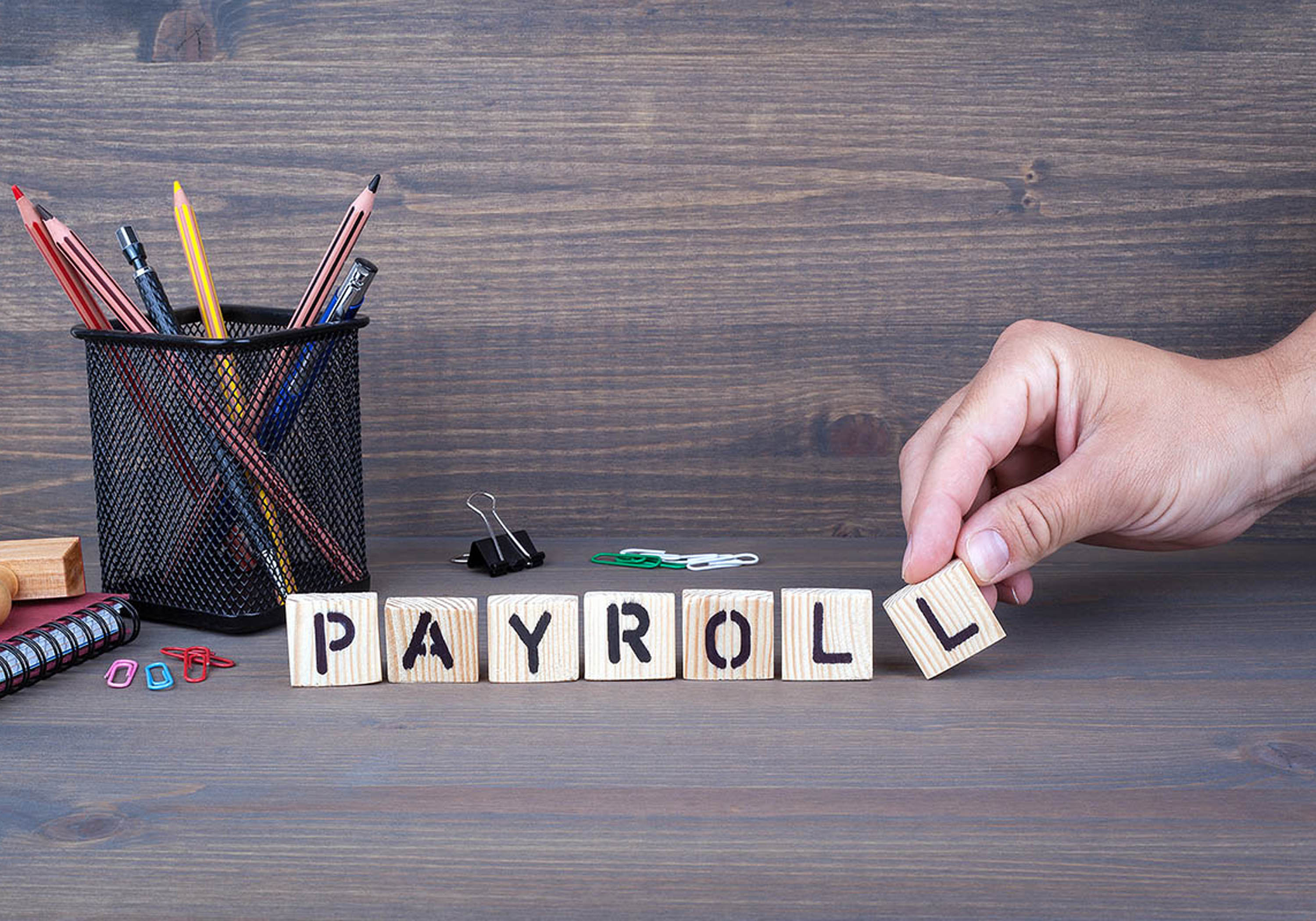 The Pros and Cons of Payroll Outsourcing in Australia